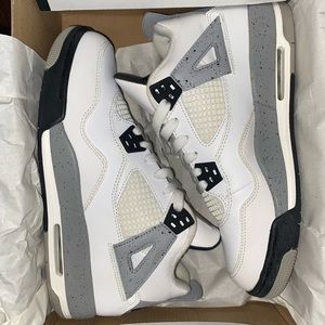 Air Jordan 4 Retro OG BG 6.5Y.